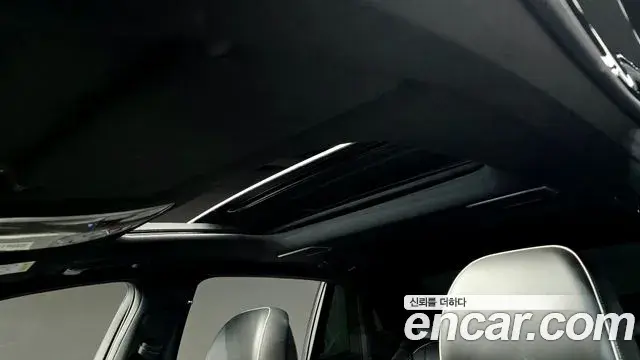 Genesis G90 2023 — ფოტო 13/32