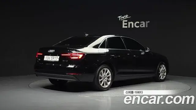 Audi A4 2018 — Şəkil 9/20