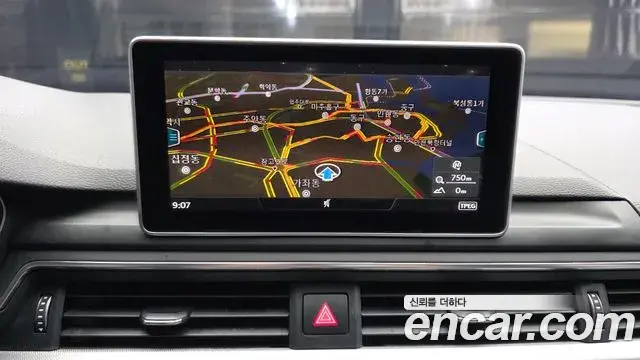 Audi A4 2018 — Şəkil 18/20