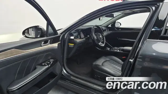 Kia K5 2020 — Photo 10/20