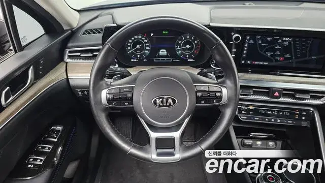 Kia K5 2020 — Photo 13/20