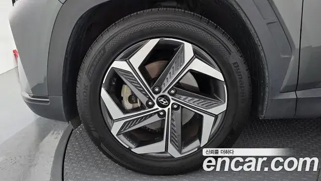 Hyundai Tucson Hybrid 2021 — Şəkil 16/34