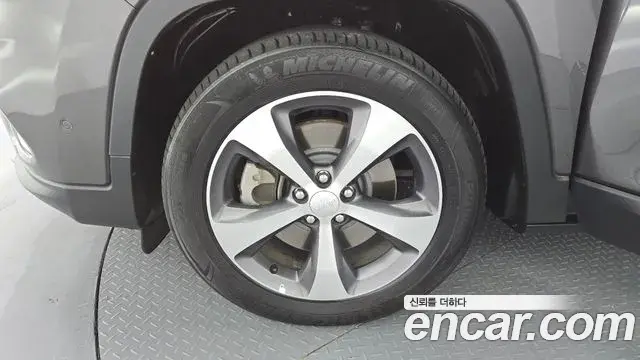 Jeep Cherokee 2022 — Photo 22/30