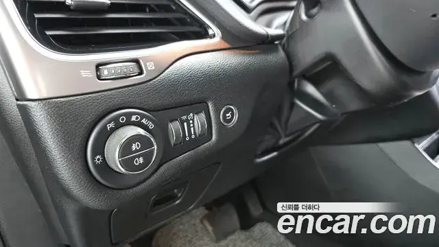 Jeep Cherokee 2022 — Photo 10/30