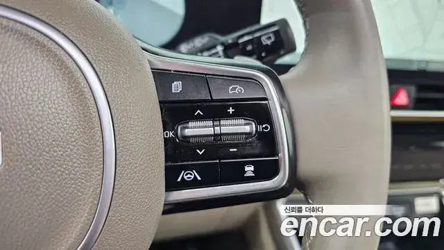 Kia Carnival 2024 — Şəkil 23/30