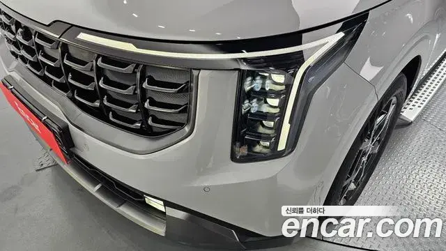 Kia Carnival 2024 — Şəkil 18/30