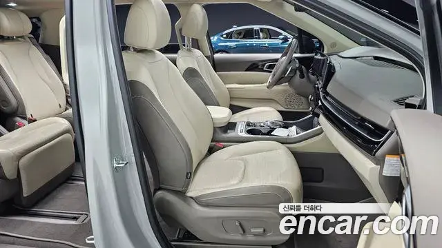 Kia Carnival 2024 — Şəkil 16/30
