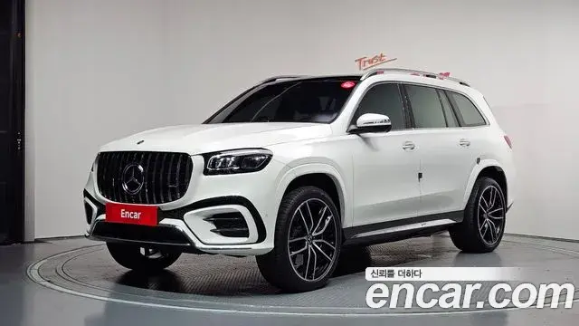 Mercedes-Benz GLS-Class 2024 — Photo 7/39
