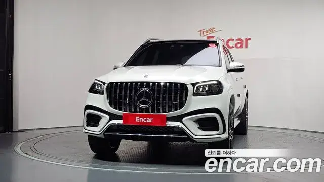 Mercedes-Benz GLS-Class 2024 — Photo 26/39