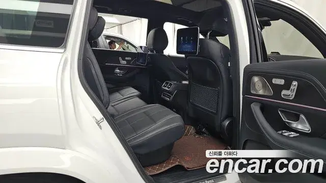 Mercedes-Benz GLS-Class 2024 — Photo 31/39