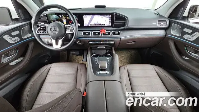 Mercedes-Benz GLE-Class 2023 — ფოტო 32/36
