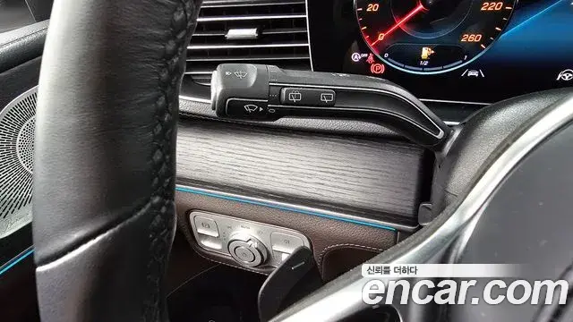 Mercedes-Benz GLE-Class 2023 — ფოტო 12/36