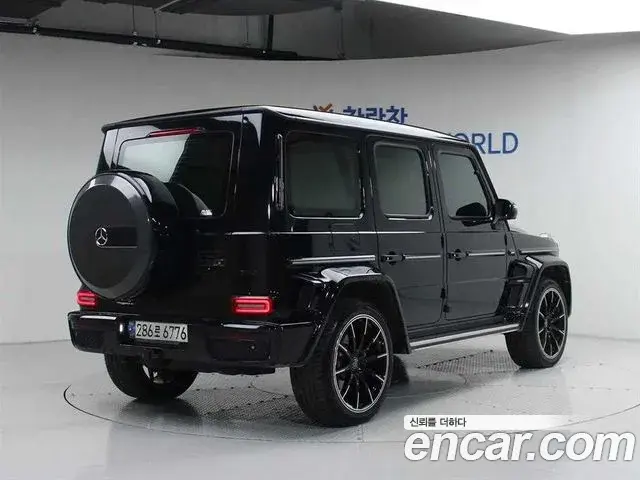 Mercedes-Benz G-Class 2021 — Photo 15/19