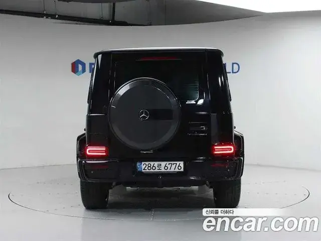 Mercedes-Benz G-Class 2021 — Photo 13/19