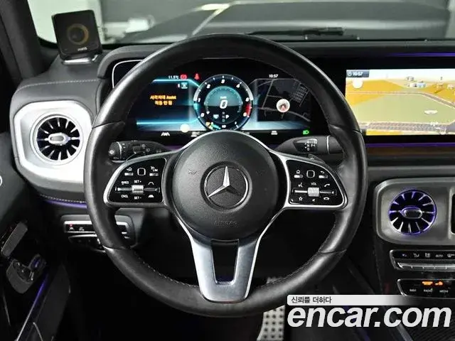 Mercedes-Benz G-Class 2021 — Photo 2/19