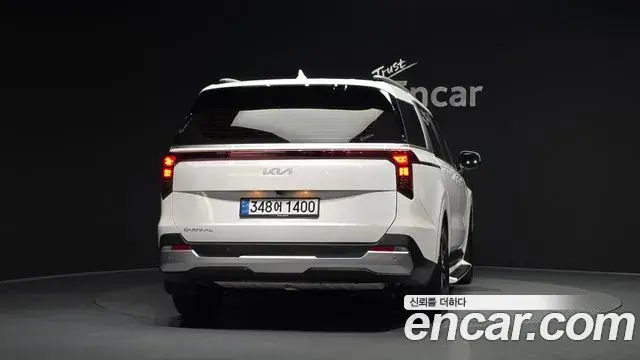 Kia Carnival 2024 — Фото 4/20