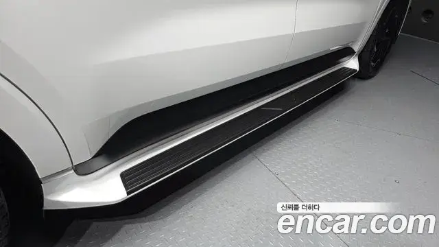 Kia Carnival 2024 — Şəkil 31/35