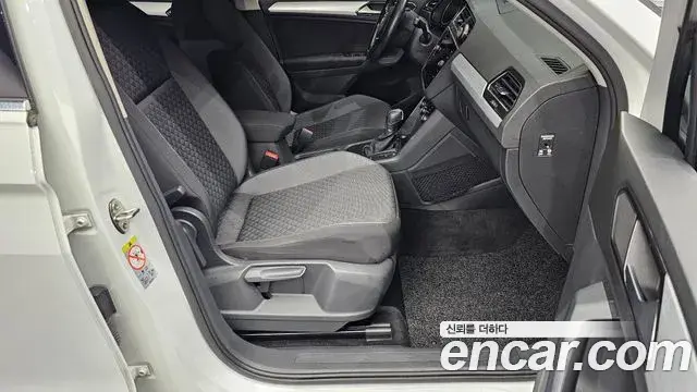 Volkswagen Tiguan 2018 — Şəkil 1/20