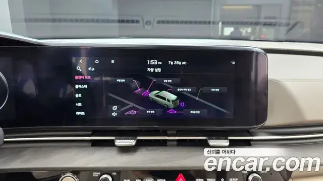 Kia Carnival 2023 — Фото 18/20
