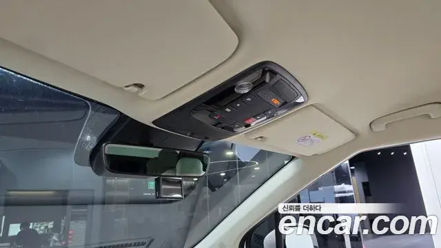 Kia Carnival 2023 — Фото 20/20