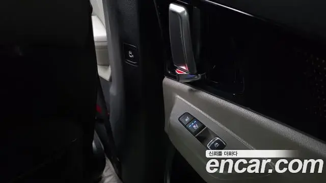 Kia Carnival 2024 — Photo 26/37