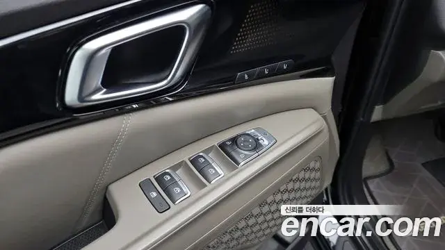 Kia Carnival 2024 — Photo 30/37