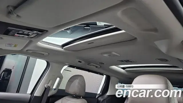 Kia Carnival 2024 — Photo 3/37