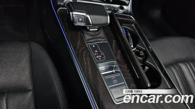 Audi A6 2020 — Şəkil 19/20