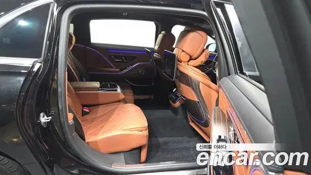Mercedes-Benz S-Class 2023 — Фото 11/20