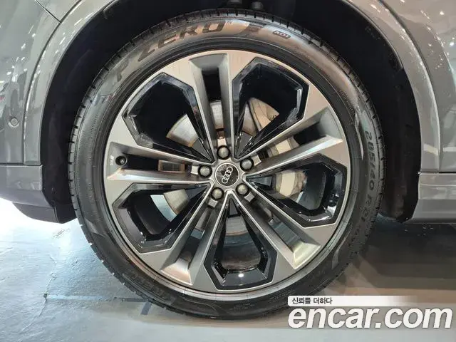Audi Q7 2026 — ფოტო 18/20