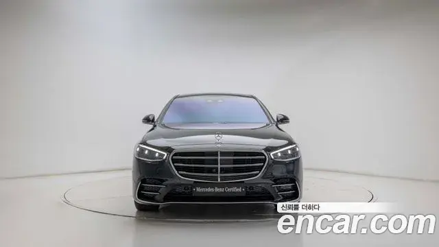 Mercedes-Benz S-Class 2025 — ფოტო 6/20
