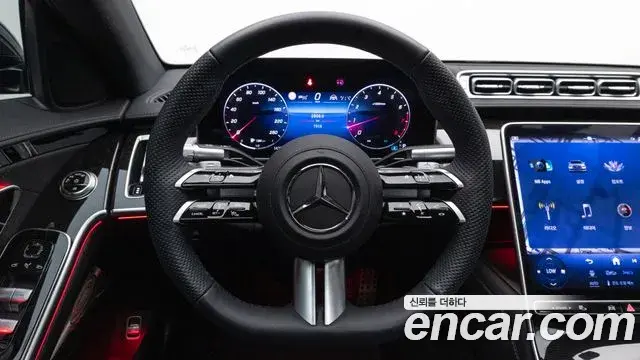Mercedes-Benz S-Class 2025 — ფოტო 9/20