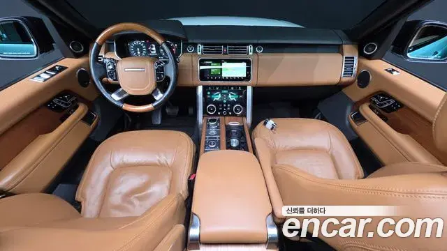 Land Rover Range Rover 2021 — Photo 27/39