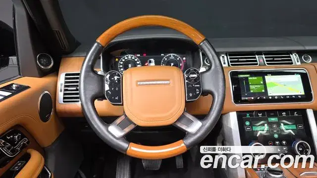 Land Rover Range Rover 2021 — Photo 11/39