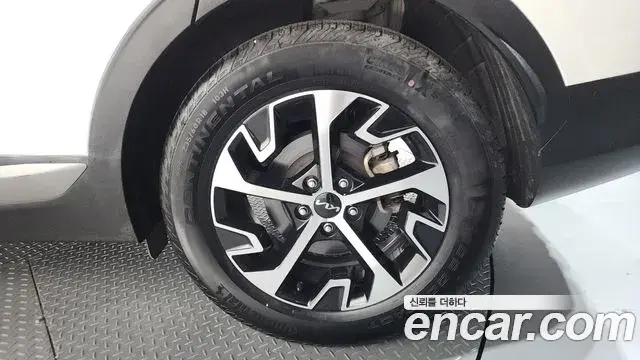 Kia Sportage 2022 — Photo 27/33