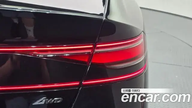 Genesis G90 2022 — Şəkil 18/30