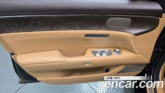 Genesis G90 2022 — Şəkil 30/30