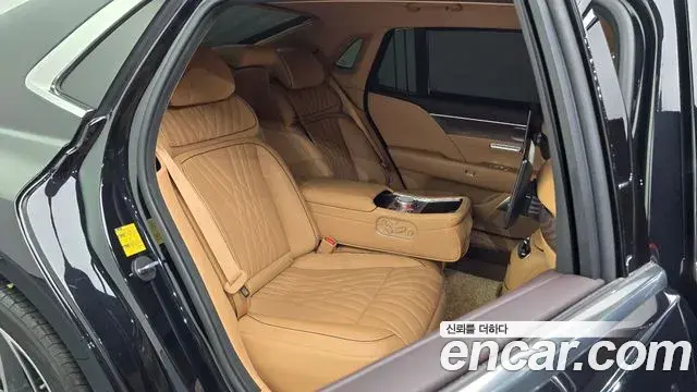 Genesis G90 2022 — Şəkil 23/30