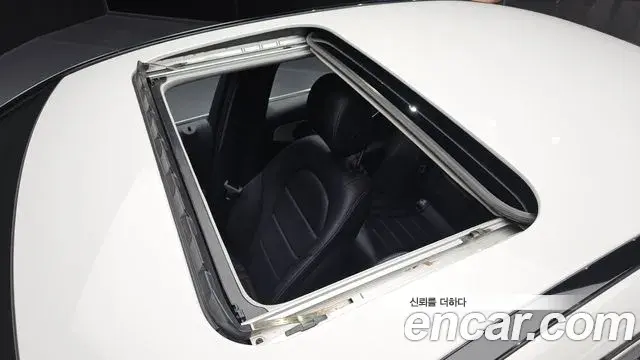 Mercedes-Benz C-Class 2020 — Фото 19/20