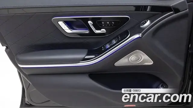 Mercedes-Benz S-Class 2025 — ფოტო 13/20