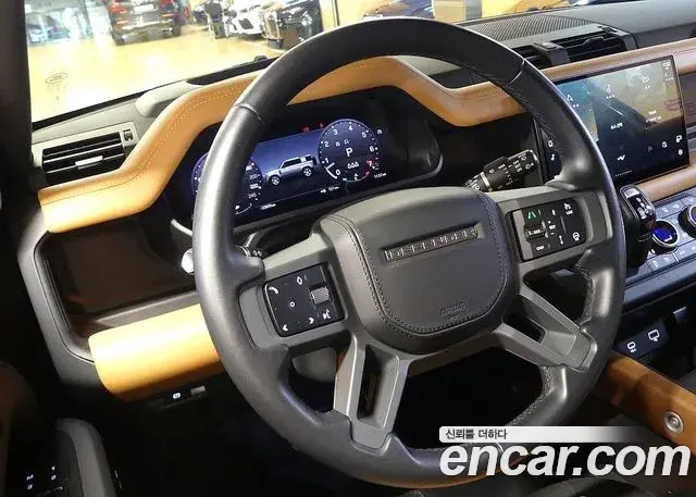 Land Rover Defender 2023 — Photo 3/20
