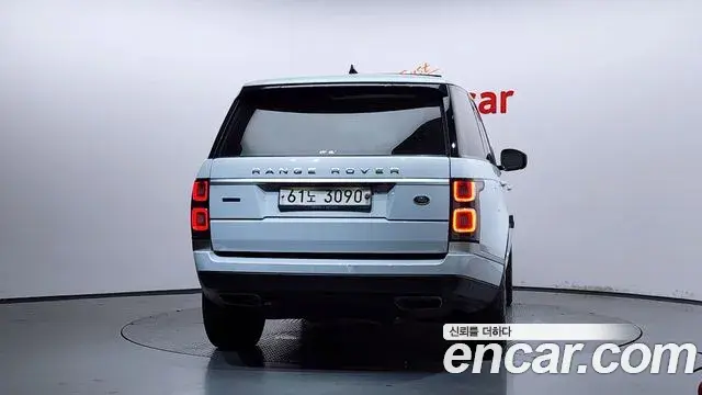 Land Rover Range Rover 2018 — Photo 6/20
