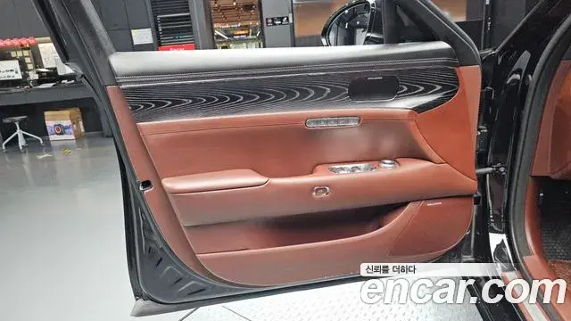 Genesis G90 2023 — Şəkil 25/36