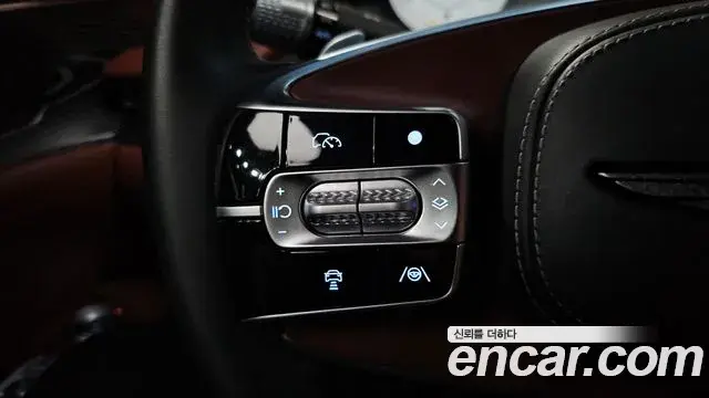 Genesis G90 2023 — Şəkil 15/36