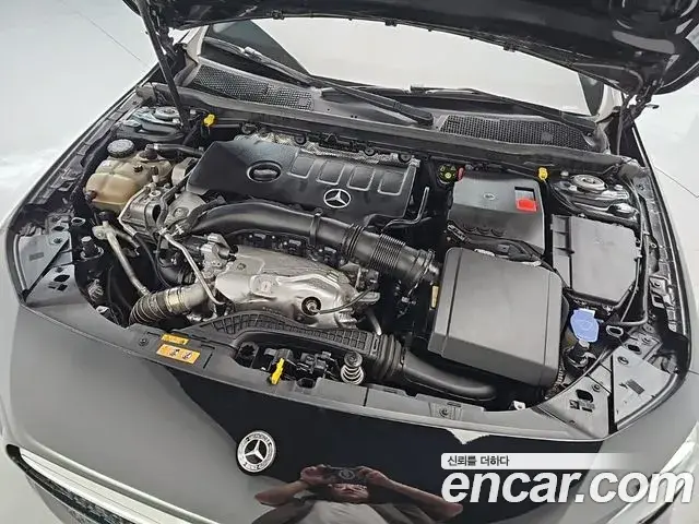 Mercedes-Benz A-Class 2020 — ფოტო 18/18