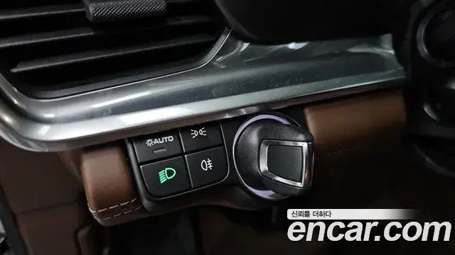 Porsche Panamera 2023 — Şəkil 37/38