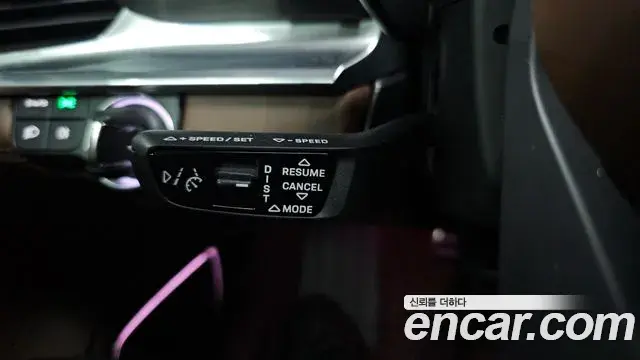 Porsche Panamera 2023 — Şəkil 36/38