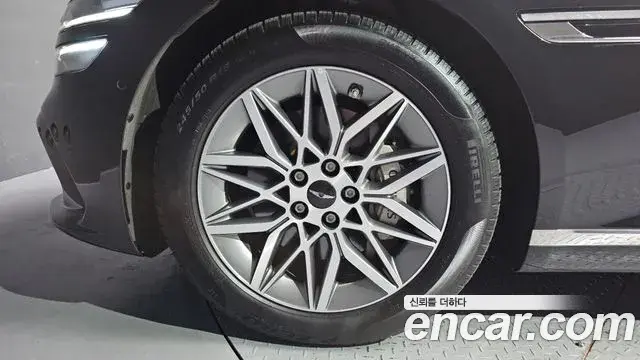 Genesis G80 2024 — Şəkil 19/32