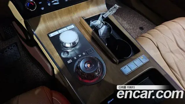 Genesis G80 2024 — Şəkil 23/32