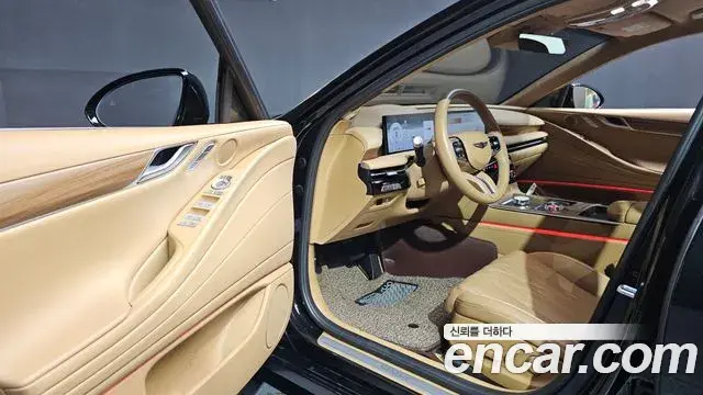 Genesis G80 2024 — Şəkil 12/32